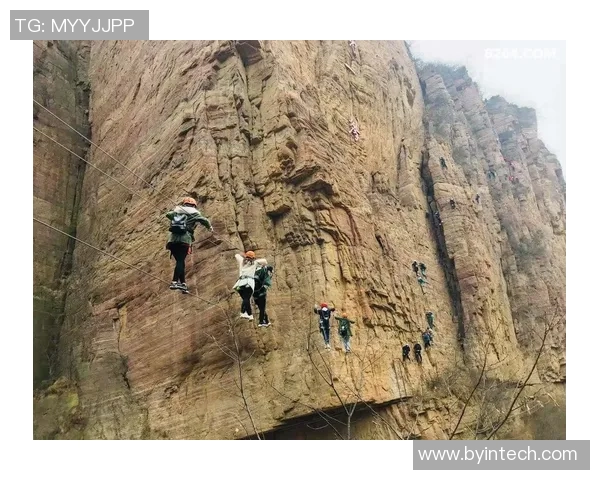 实时新闻南京攀岩队的奋斗与突破一段激情与坚持交织的攀岩纪实之旅 实时新闻南京攀岩队的奋斗与突破一段激情与坚持交织的攀岩纪实之旅